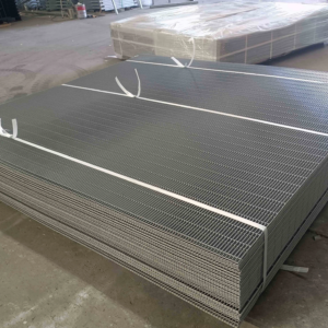 358 fence - Image 4